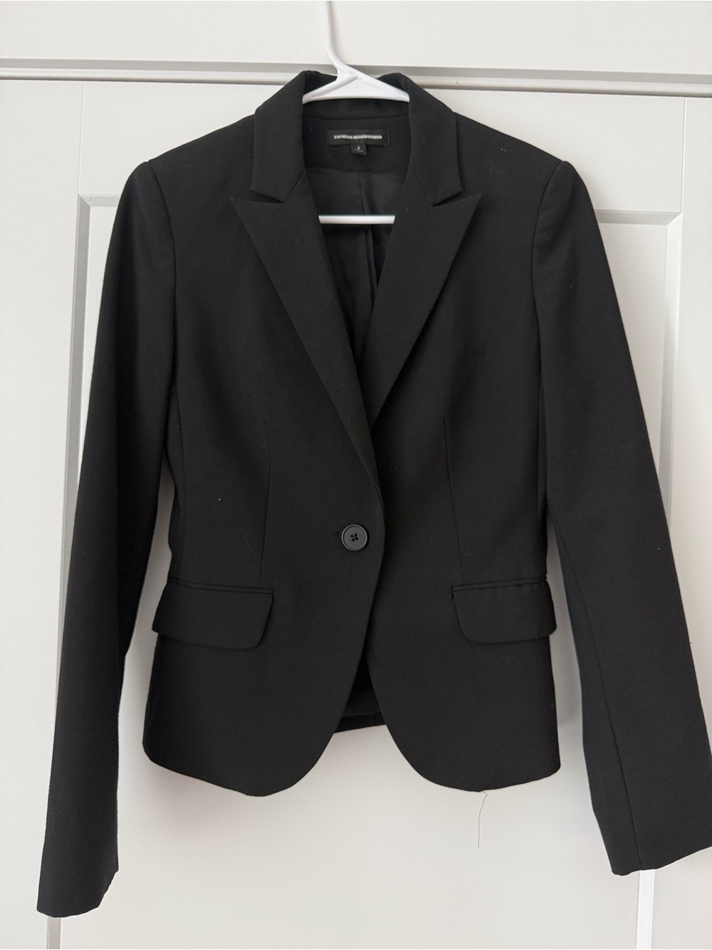 Black Tailored Blazer Size 2 Career Office Business Professional Jacket